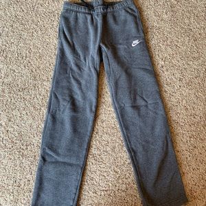 nike men’s small sweatpants